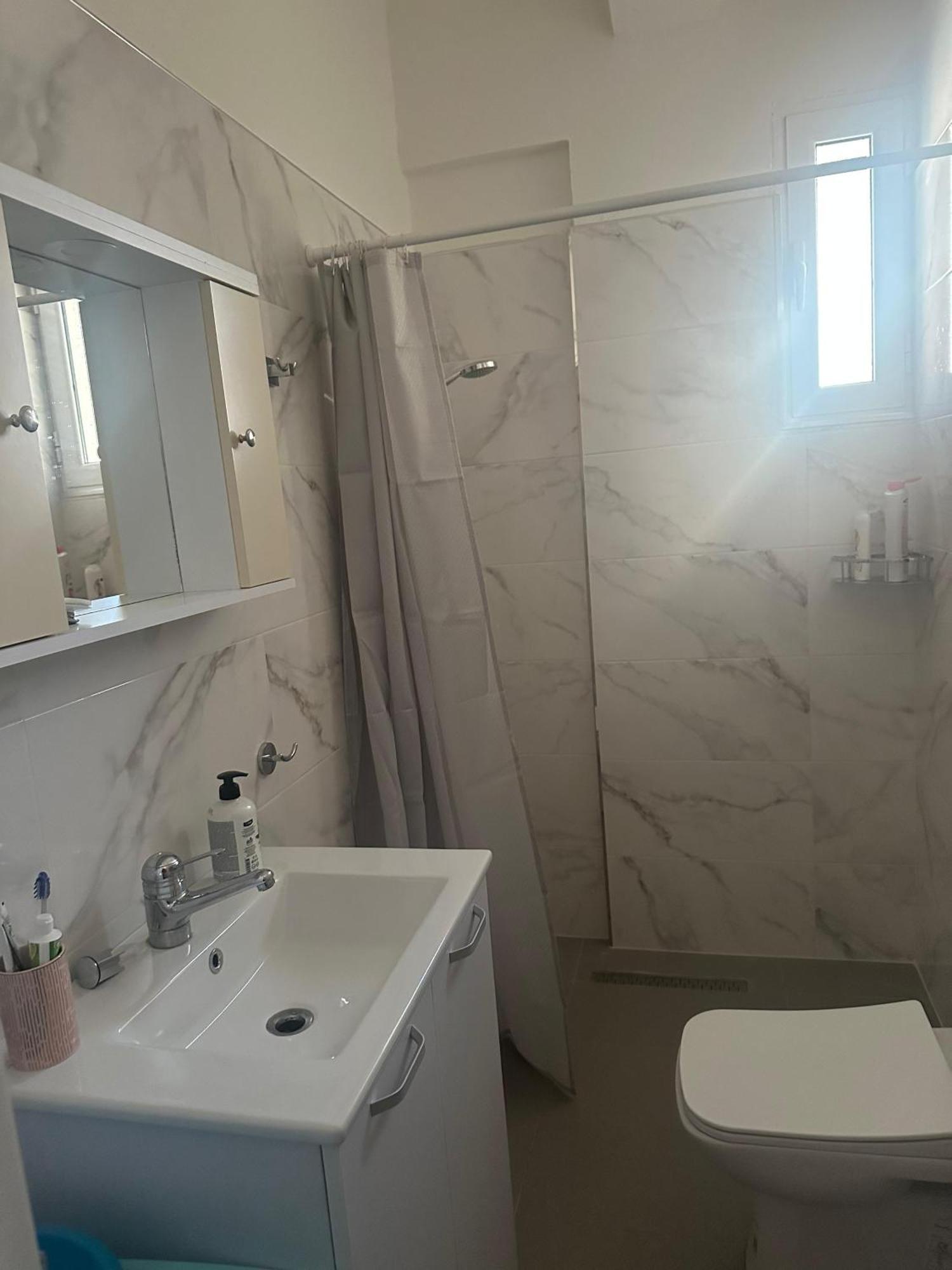 Vlora Central & Comfy Apartment Экстерьер фото